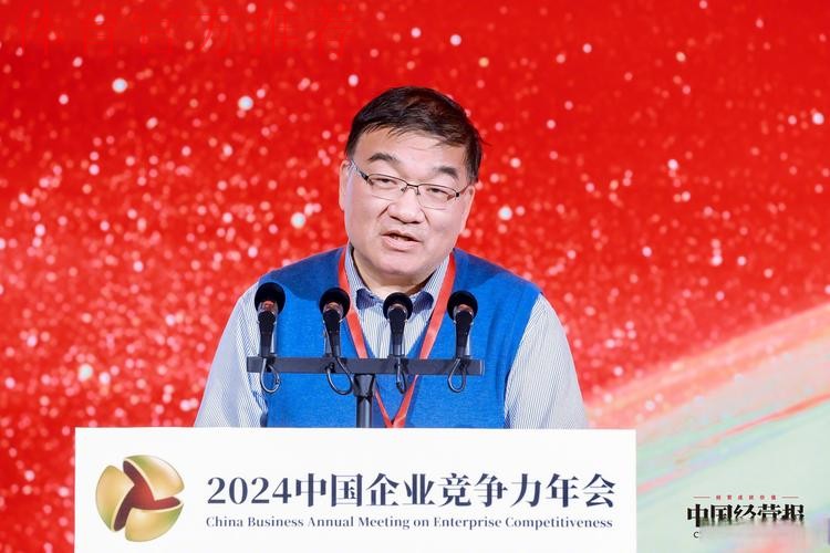 新华社:“走出去”渐成常态 中国裁判员培养初见成效 新华社:“走出去”渐成常态 中国裁判员培养初见成效